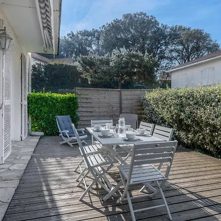 20m De La - Terrasse - Pour 6 Pornic