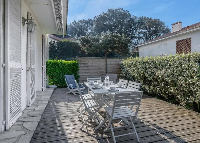 20m De La - Terrasse - Pour 6 ポルニック